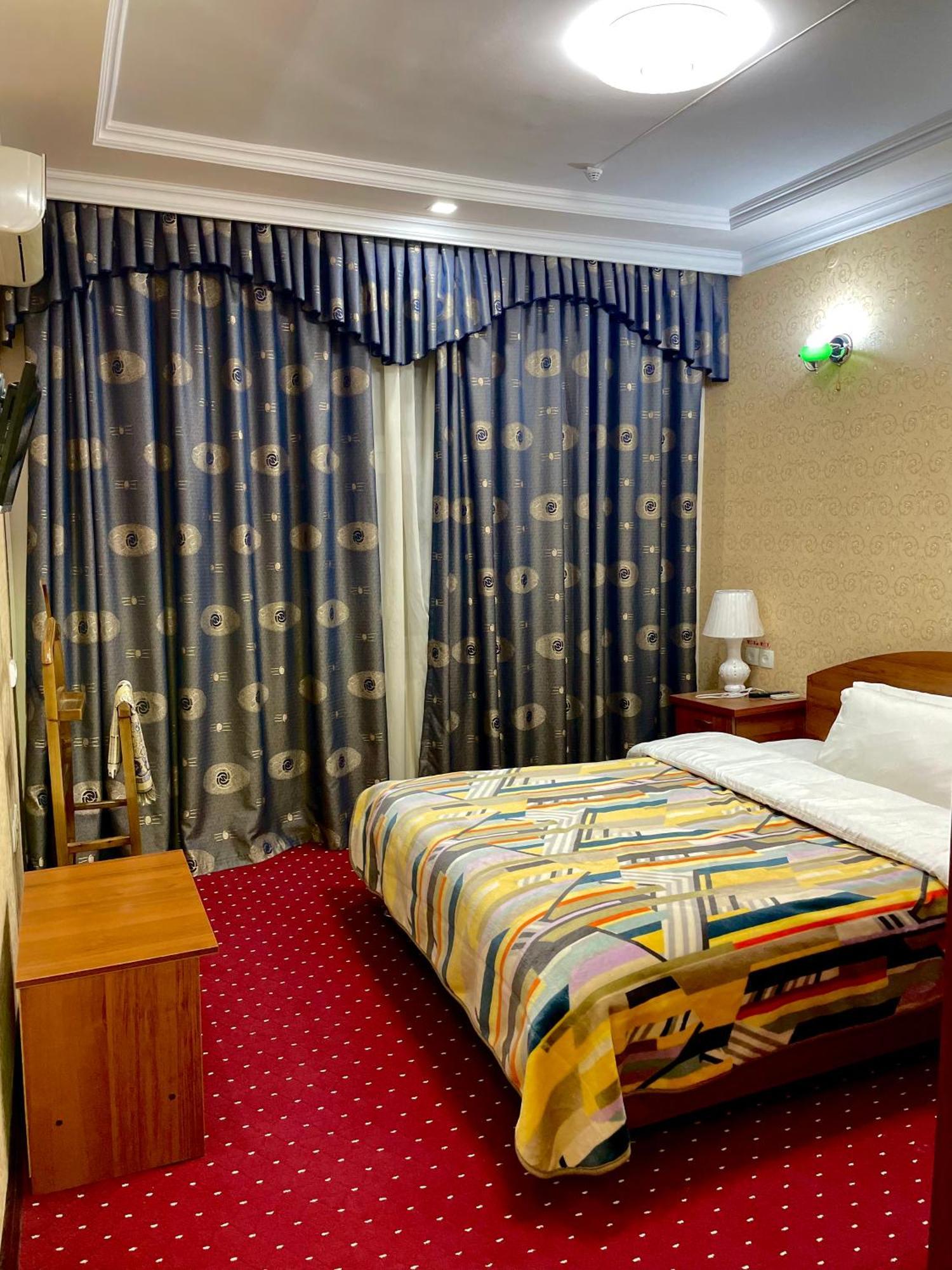 Asson Hotel Termez Exterior foto